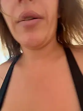 ChristinaSiemone webcam
