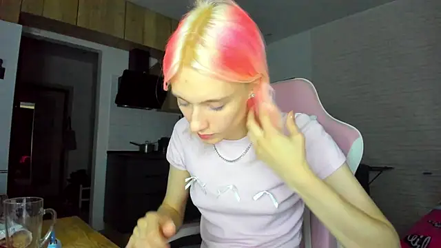 _Alice_Kitty webcam