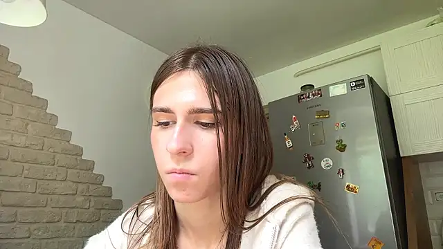 ZaraGuyette webcam