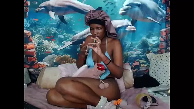 AfricanBarbiee69 webcam