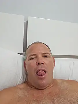 cubanitofeliz40 live sex cam
