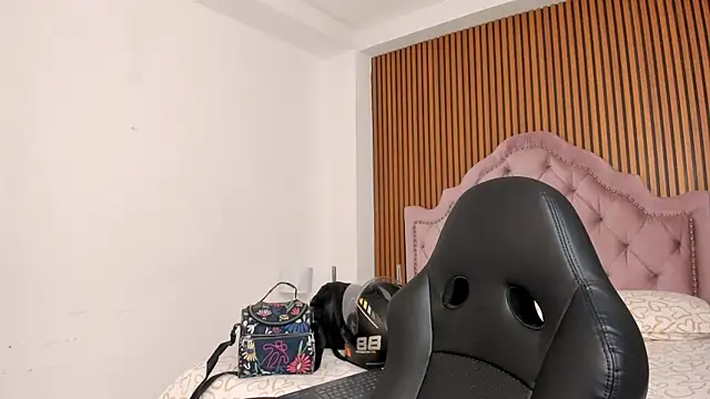 Violett_hott_ webcam