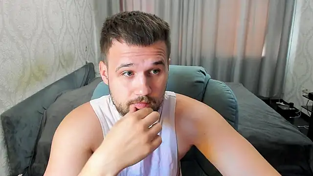 Vladik_b webcam