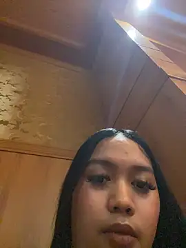 sexyasiancock_yllana webcam