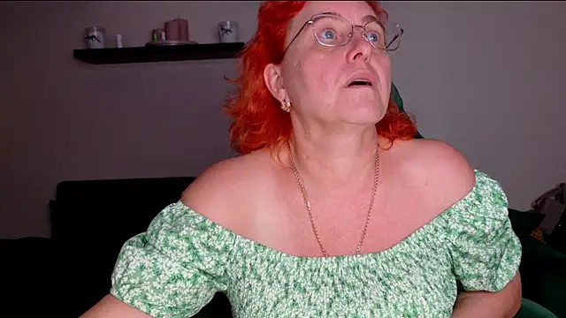 JoannaAndNeighbour webcam