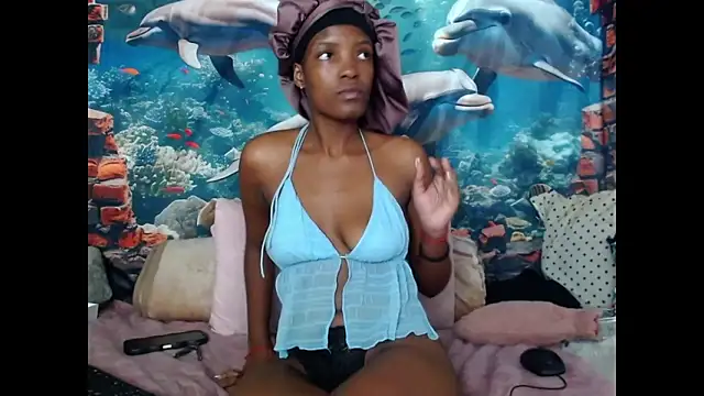 AfricanBarbiee69 webcam