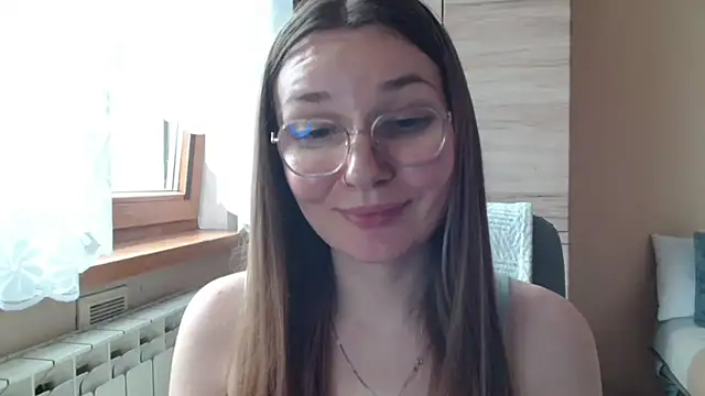LooveELLYx webcam