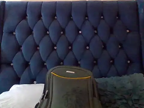 SEXYBIGASS-1 webcam