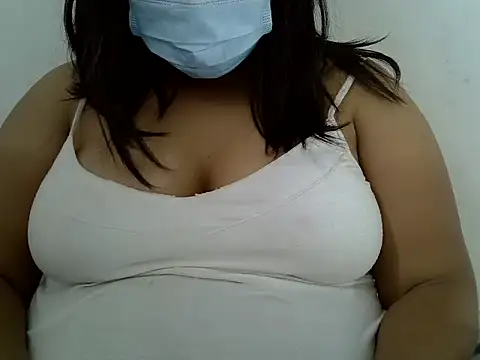 Artinah22 webcam