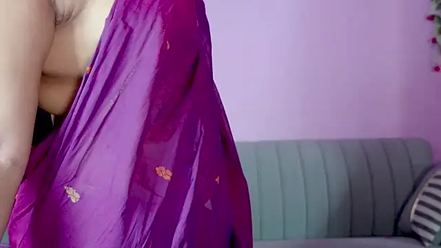 sexyhoney27 webcam