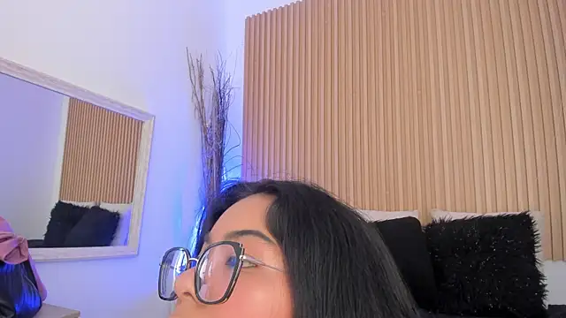 genesisruiz - GenesisRuiz's free webcam - UK Sex Cams