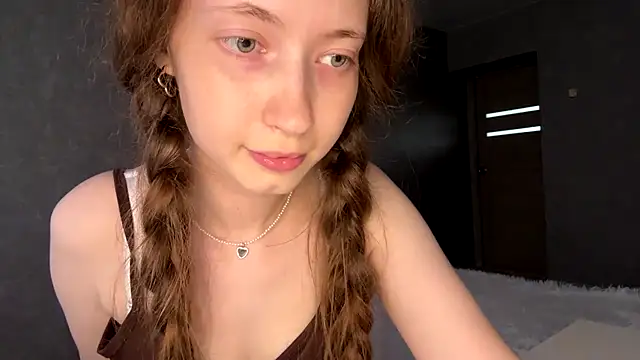 Emily_Mur_ webcam