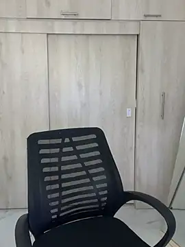 Adele_Sweett webcam