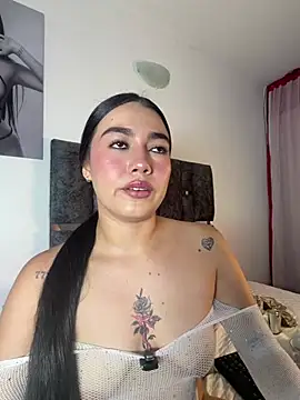 Natasharuso webcam