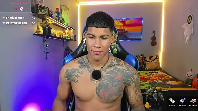 Damian_latinxxx live cam on StripChat