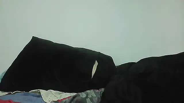 creepyh0e_ webcam