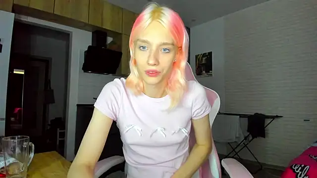 _Alice_Kitty Live Web Cam Show
