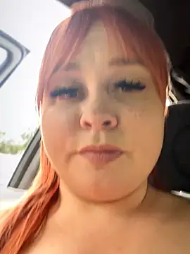 LadyDreams11 webcam