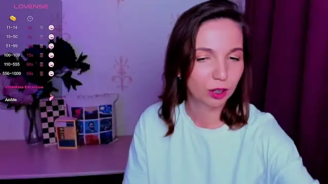 KindHazelHere_ webcam
