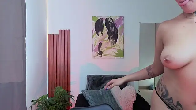 Rebeka-baker webcam