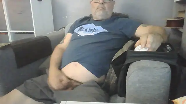 Naturistmale45 webcam
