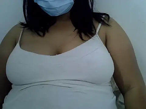 Artinah22 webcam