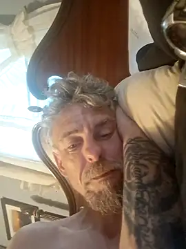 19JaSon83 webcam