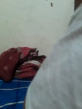-Tara-a webcam
