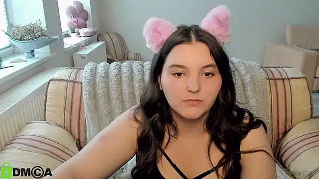 MonikaMooon webcam