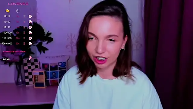 KindHazelHere_ webcam