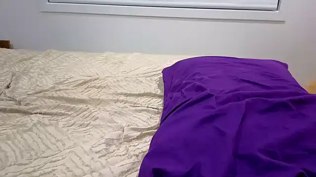 l4dyc4pricorn76 live cam on StripChat