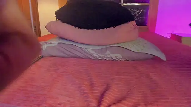 Zoe_sky1 webcam
