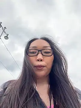 trytomakememoam webcam