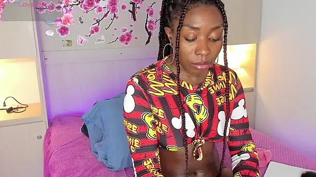 TaylorBloom webcam