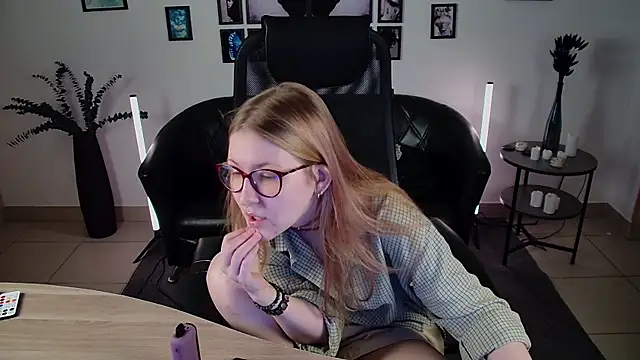 lanafitch webcam