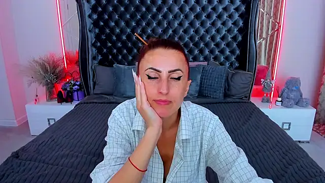 Rebecca_Diamond webcam