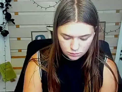 Josephine_Kiss webcam