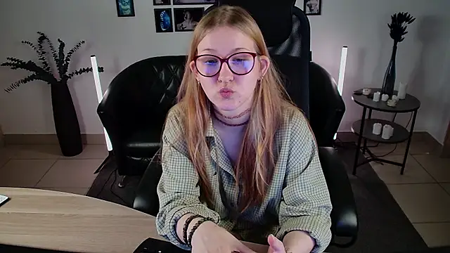 lanafitch webcam