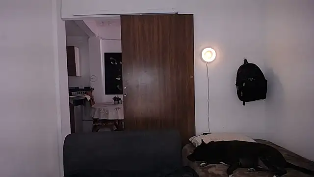yselahot webcam