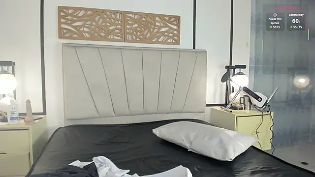 LunaAndDante webcam