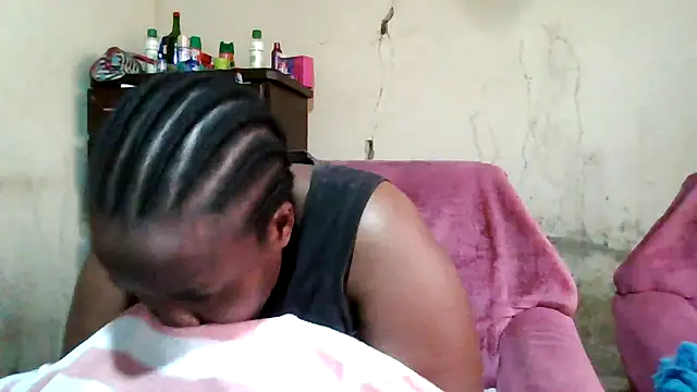 sexybigboobz webcam