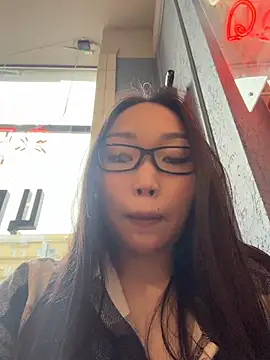 trytomakememoam webcam