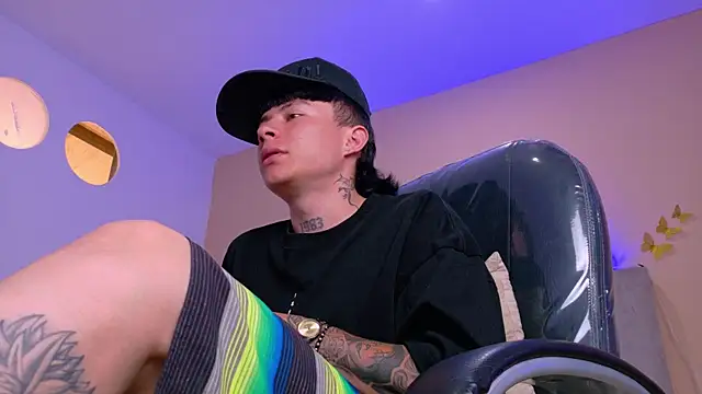 nascary_fox - Nascary_Fox's free webcam - UK Sex Cams