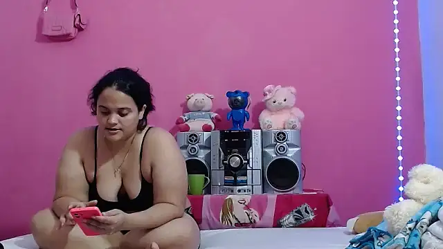 brunnette_hot webcam