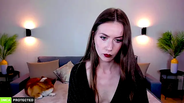 TheWoman__ webcam