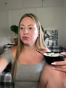 AlisaWhite Live Web Cam Show