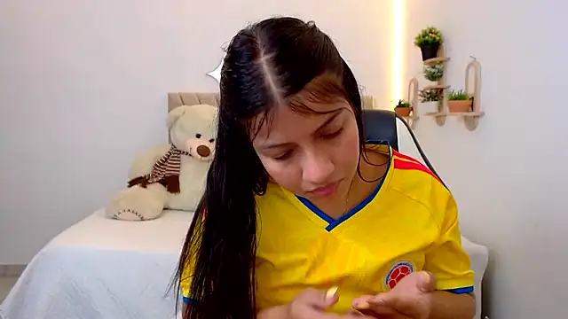zara_cute webcam