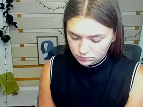 Josephine_Kiss webcam