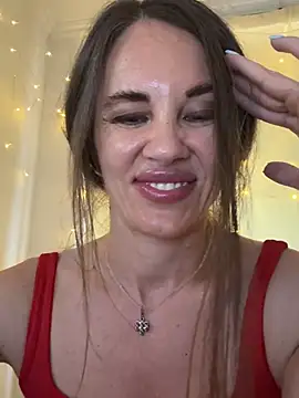 LucieMack webcam