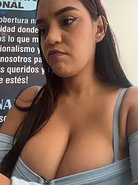 Sara-77 webcam
